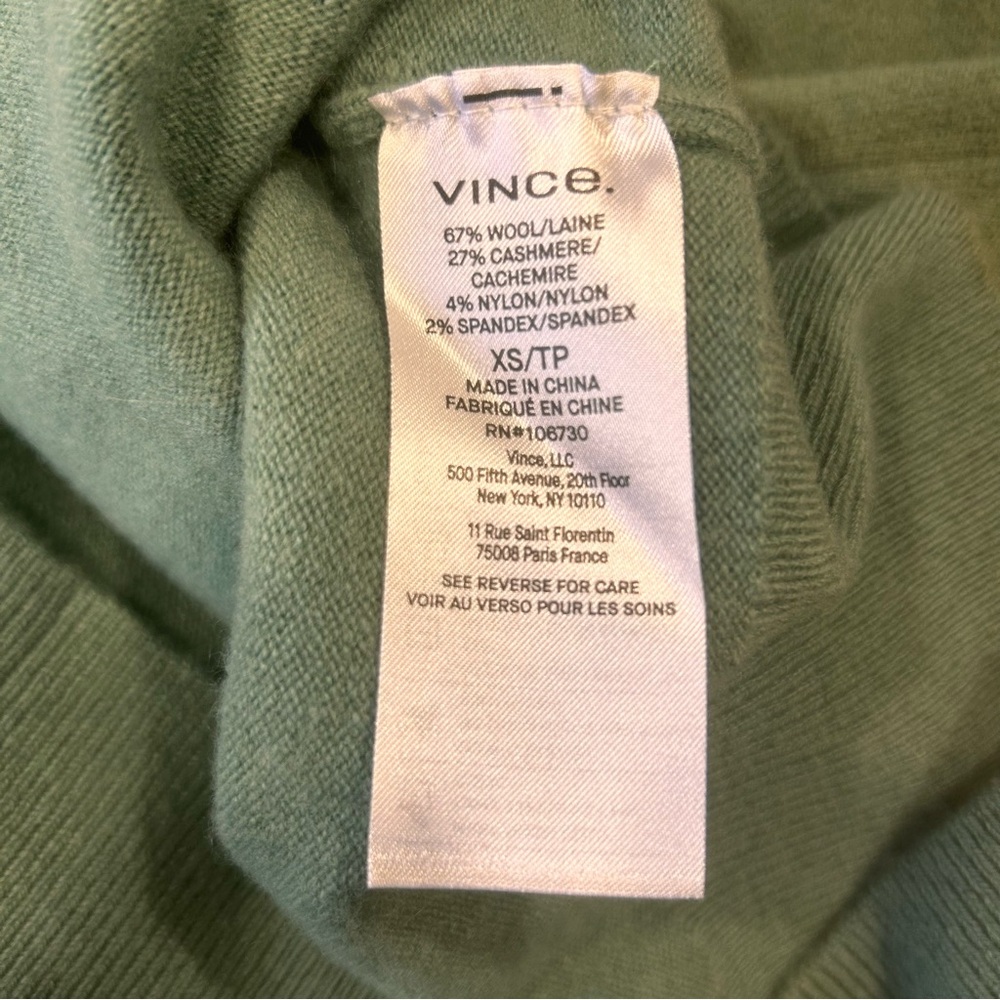 Vince sweater cashmere wool women’s size XS green v neck pullover soft luxury - Picture 14 of 16